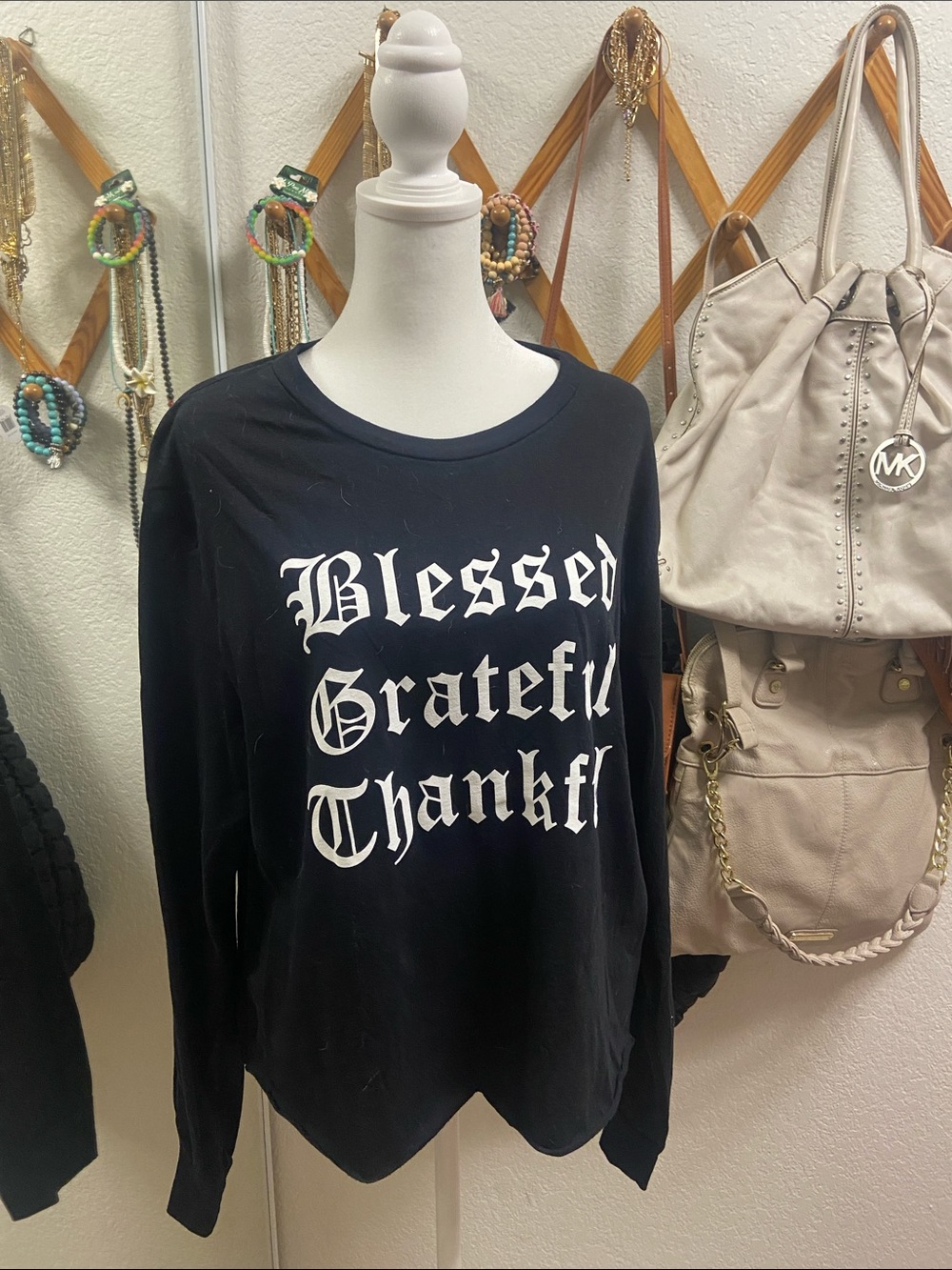 Black 'Blessed Grateful Thankful' Women’s Graphic Long-Sleeve Top size XL NWT
